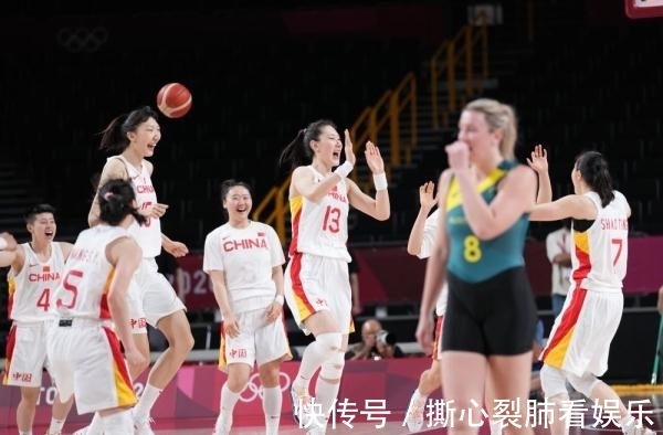 ATP总决赛第3日综述：阿卡逆转迎两连胜，穆塞蒂保留晋级希望