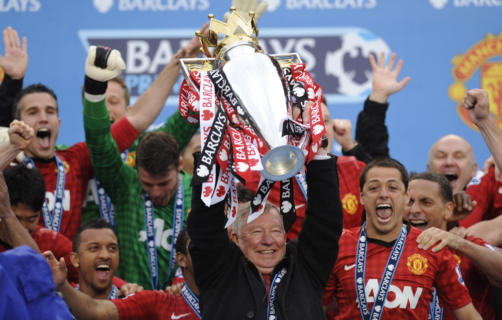 2020赛季结束后，湖人由于隆多离开，不得不引进一名新持球手，那就是施罗德。