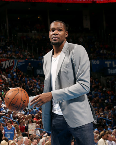 中后卫超长奔袭破门，帅炸了