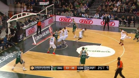 半场战报：申花2-0津门虎，阿苏埃破门，吴曦点射