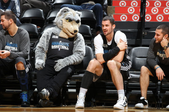 篮球湖人球员赛季数据持续上升