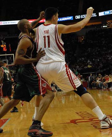 必须承认，湖人这场比赛被羞辱了！